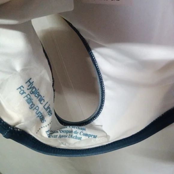 🦋 Quiksilver Tie Front One Piece Swimsuit Dark Denim Large NWT - Picture 6 of 13